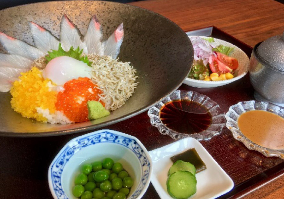 長島産カンパチちりめん丼